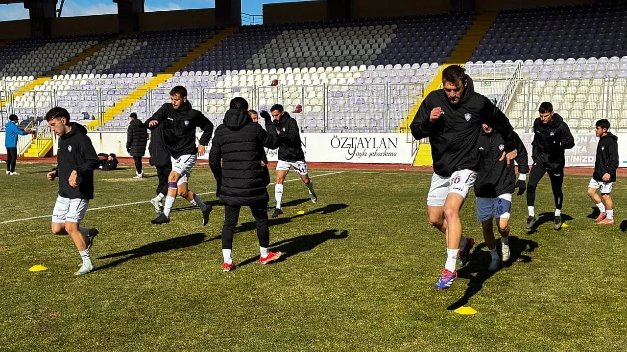 1923 Afyonkarahisarspor Evinde Kritik Virajda: Hedef Mutlak 3 Puan