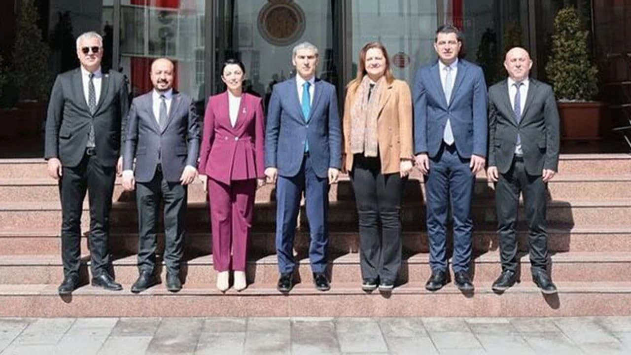 Vali Aktaş'tan Afyonkarahisar Belediye Başkanı Köksal'a Ziyaret