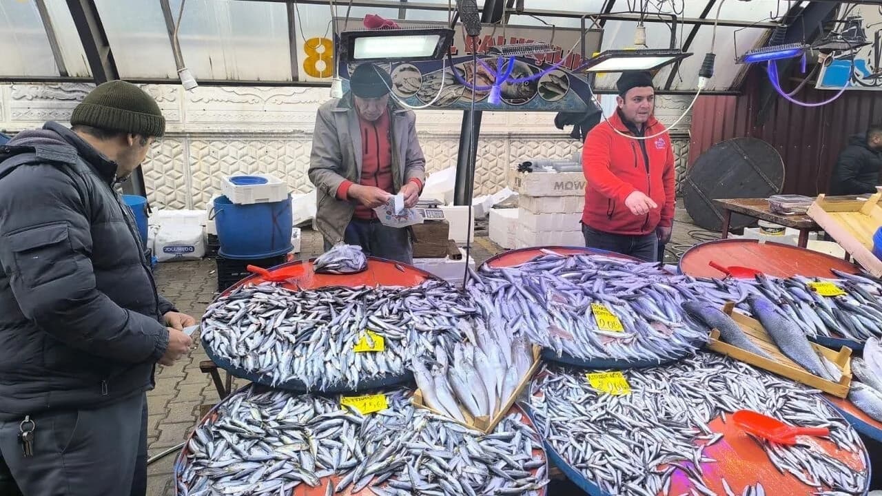 Afyonkarahisar’da İftar Sofralarının Yeni Gözdesi Balık Oldu