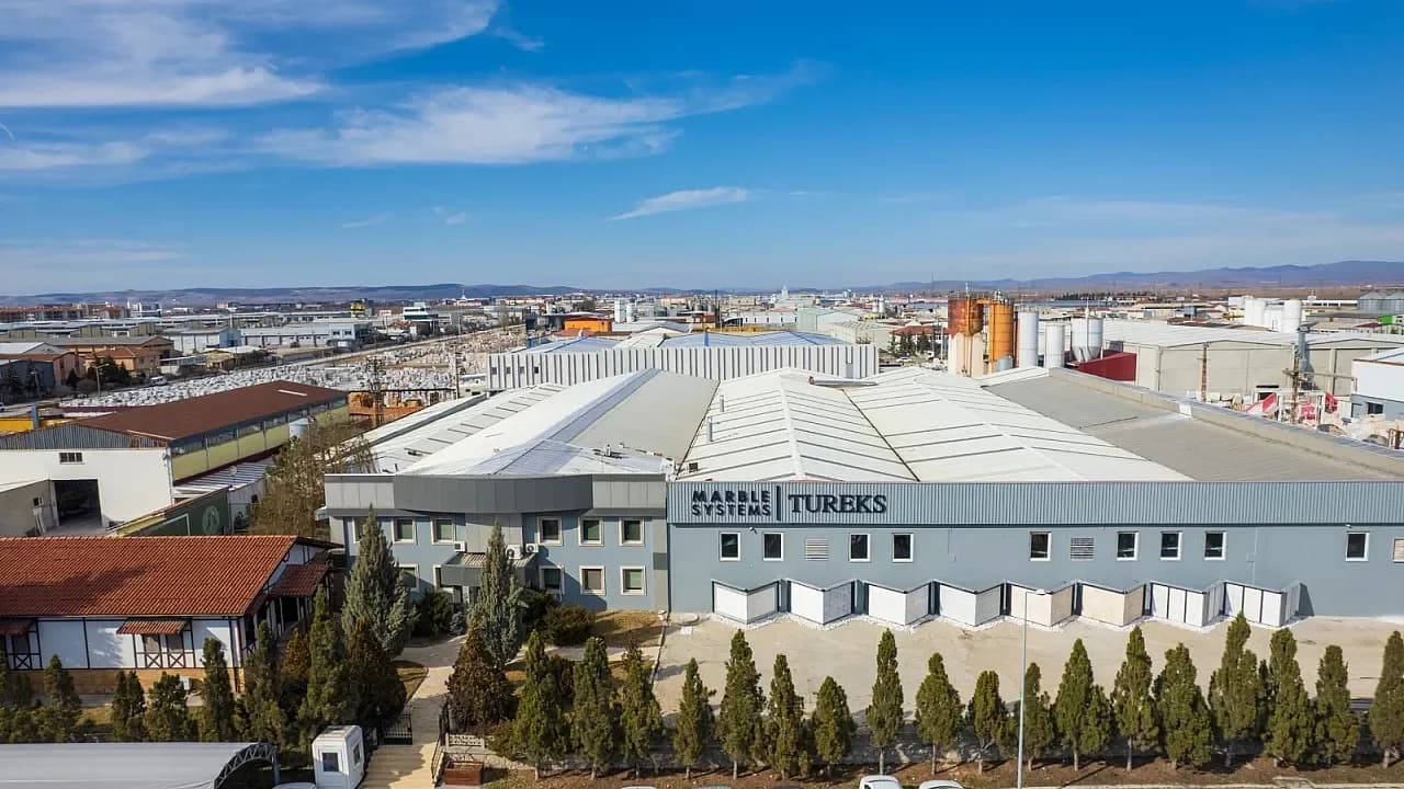 ABD’li Diplomatı Şaşırtan Afyon Başarısı: Kahve Püskürten İhracat Rakamı