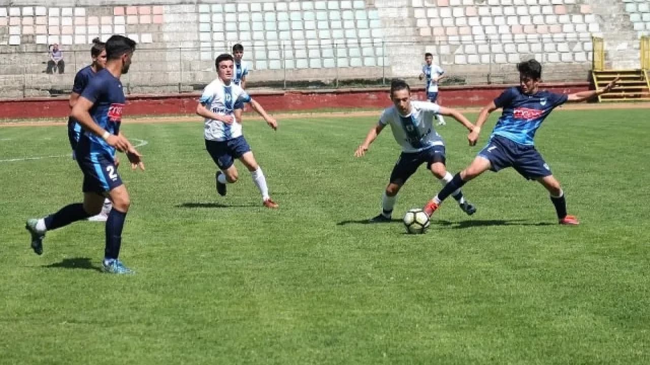 Afyon Süper Amatör Ligi’nde Sponsor Şoku: Sözleşme Tek Taraflı Feshedildi