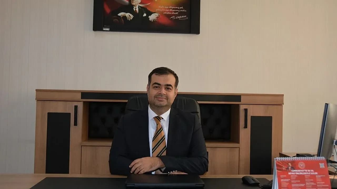 Afyon Halk Sağlığı Hizmetleri Başkanlığı’na Yiğit Şenol Atandı