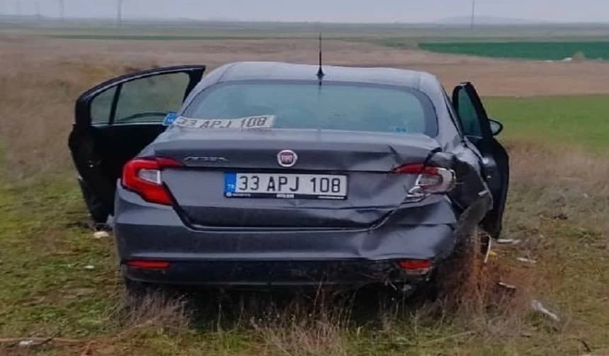 Afyonkarahisar'da Feci Kaza: Kontrolden Çıkan Otomobil Tarım Arazisine Uçtu, 5 Yaralı