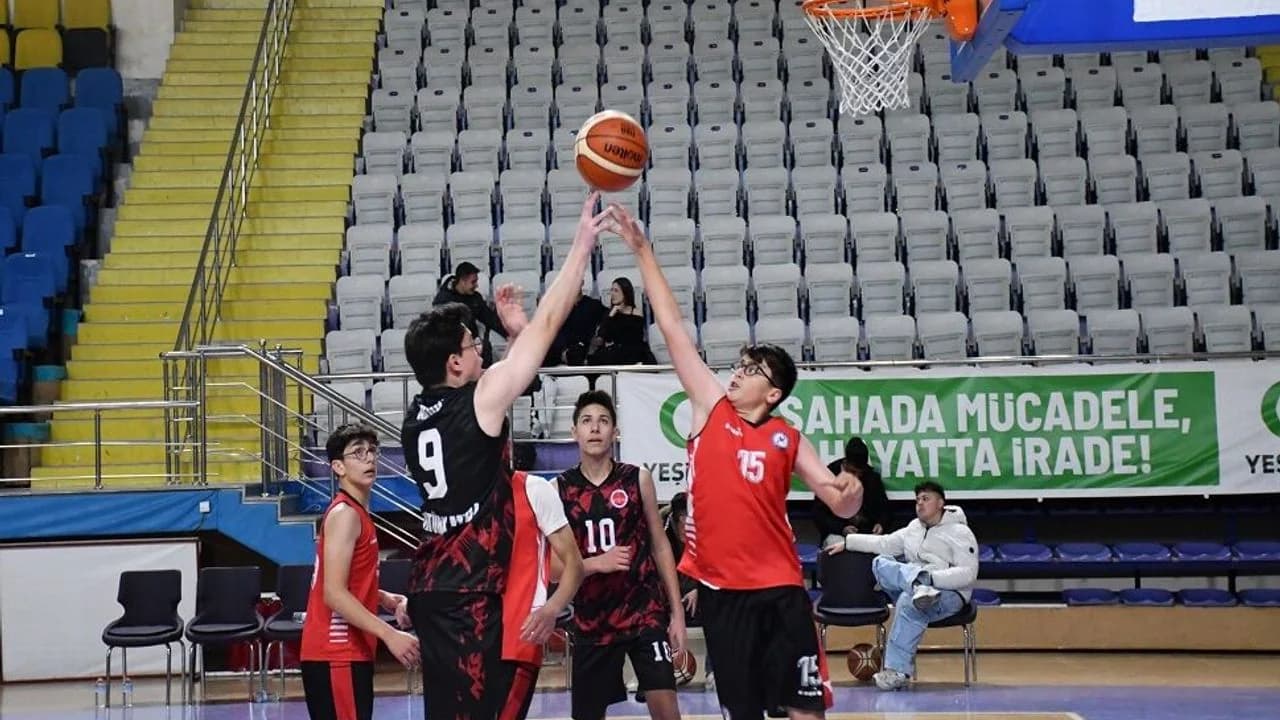 Afyonkarahisar'da 3x3 Lise Basketbol Şampiyonları Belli Oldu