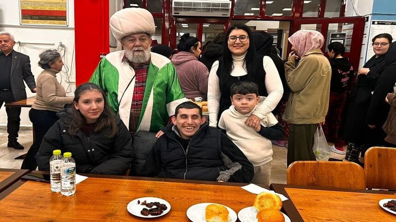 Gönül Köprüleri İftar Sofrasında Kuruldu: Özel Çocuklar ve Gençler Buluştu