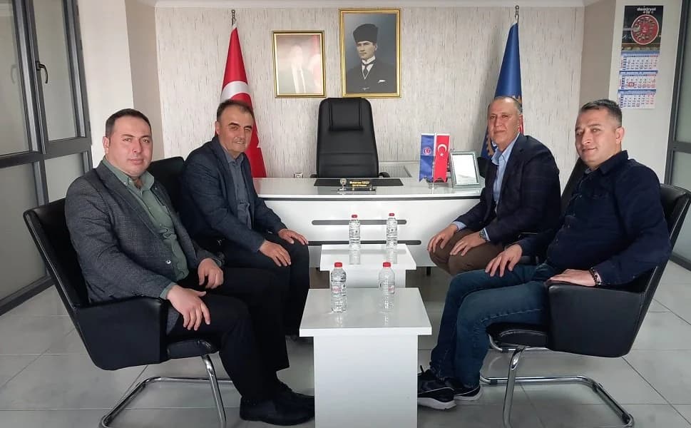 Afyonkarahisar Devlet Hastanesi Başhekimi Acar'dan Türk-İş'e Ziyaret: "İşçilerimiz Göz Bebeğimiz"