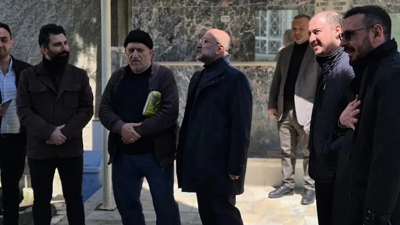 AK Parti, Eşrefpaşa ve Fatih Mahallelerinin Trafo ve Pazar Yeri Taleplerini Meclis Gündemine Taşıyor