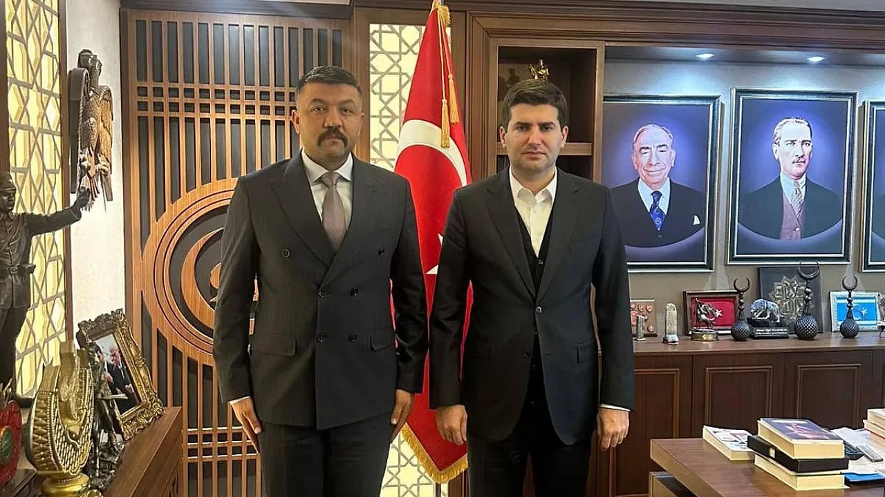 Afyon Ülkü Ocakları Başkanı Çetinkaya'dan Genel Merkez Ziyareti: 'Mülk Edindirme Projesi' Sunuldu