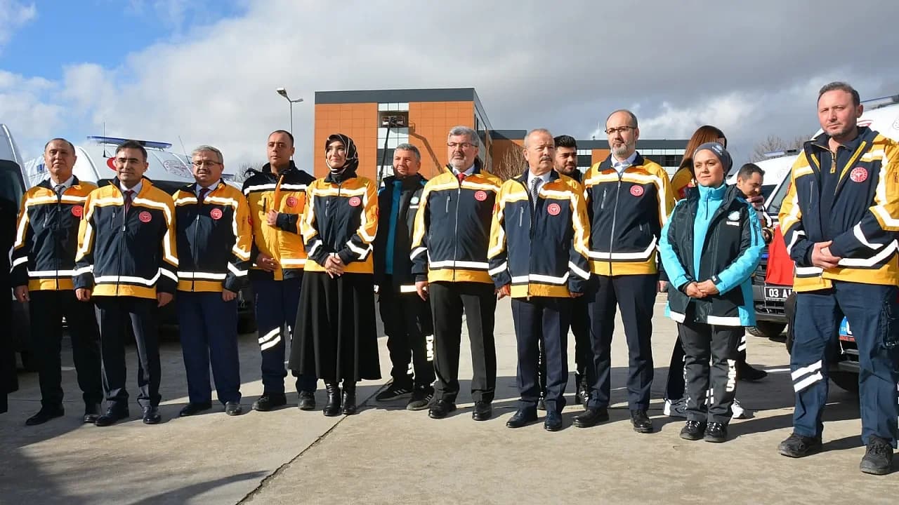Afyonkarahisar’da Sağlık Filosu Güçleniyor: Ambulans Helikopter Hizmeti Yeniden Masada