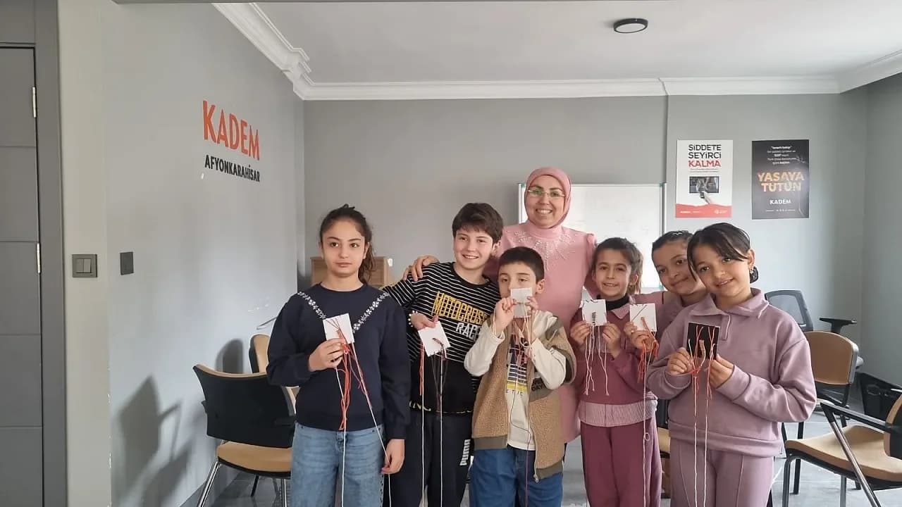 KADEM’den Yarıyıl Tatiline Özel Proje: Anneler ve Çocuklar Üreterek Eğleniyor
