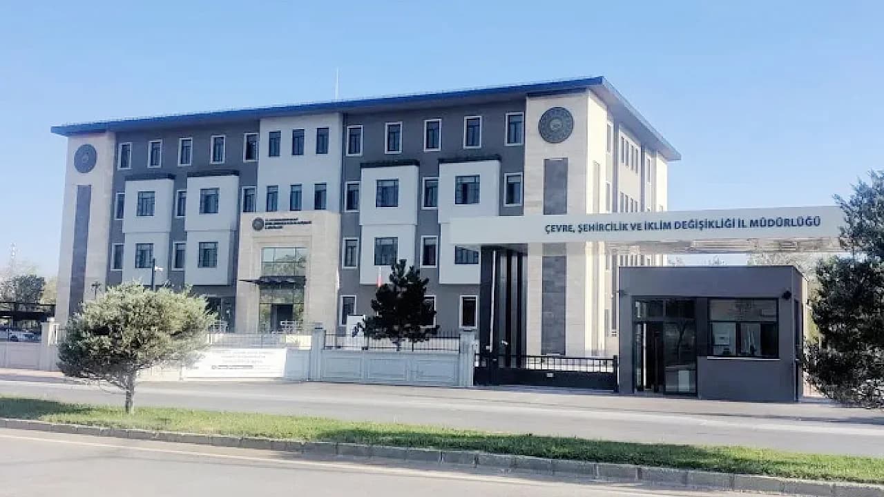 Afyonkarahisar’da Kamusal Alanların Bakımı İçin 15 Kişilik İstihdam Fırsatı