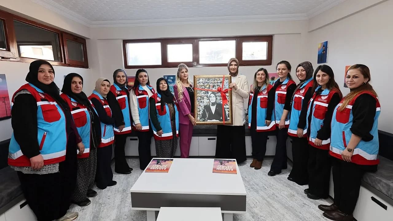 Ahmetpaşa Beldesi Modern Gençlik Merkezine Kavuştu: Açılışı Vali Yiğitbaşı Yaptı