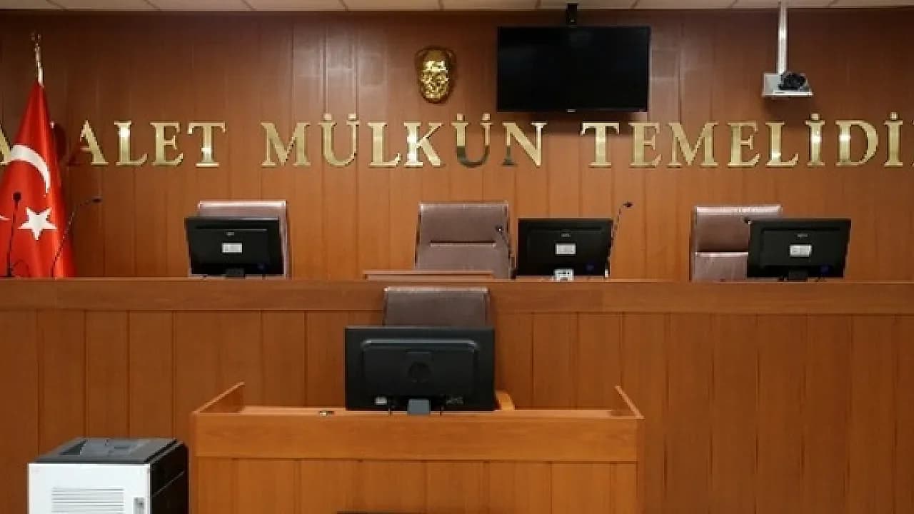 Afyonkarahisar Etiketiyle Müstehcen Yayın Yapan 90 Hesaba Siber Kıskaç: Erişim Engeli Getirildi