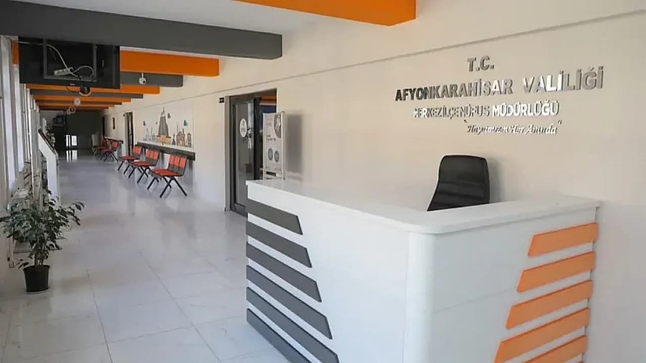 Afyonkarahisar Nüfus Müdürlüğü'nün 2025 Karnesi: 240 Bin İşlem ve Kesintisiz Hizmet