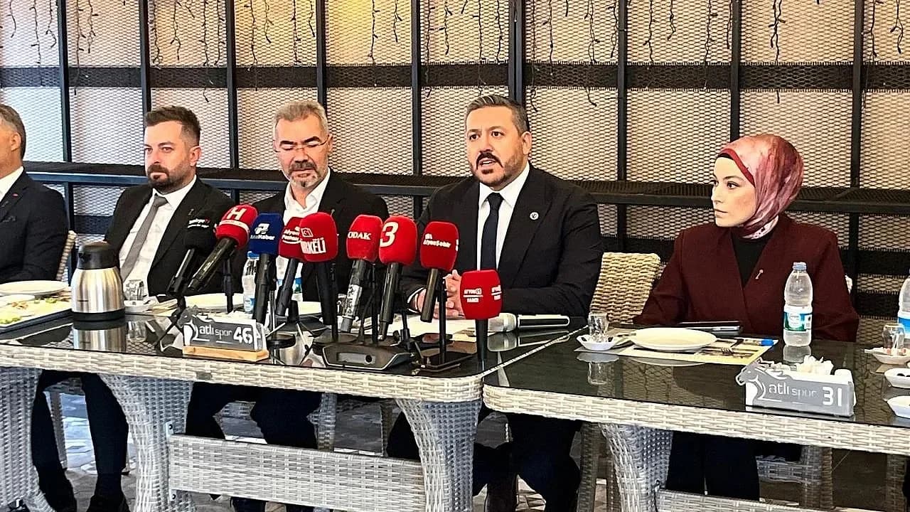 Anahtar Parti’den Zam Tepkisi: “Enflasyon Yüzde 31, Emekliye Reva Görülen Yüzde 12”