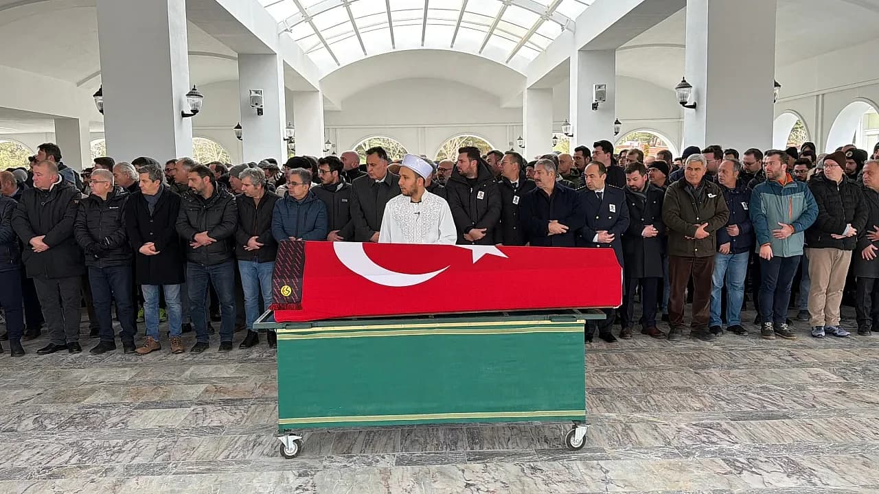 Emniyet Teşkilatının Acı Günü: Müdür Fatih Terzi Eskişehir’de Toprağa Verildi