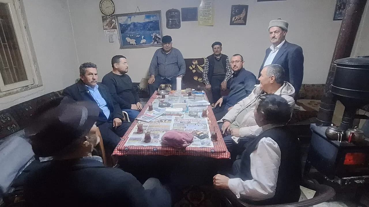 İYİ Parti'li Köken Sülümenli'den Seslendi: "O İrade Biziz, Güneşli Günleri Birlikte Göreceğiz"