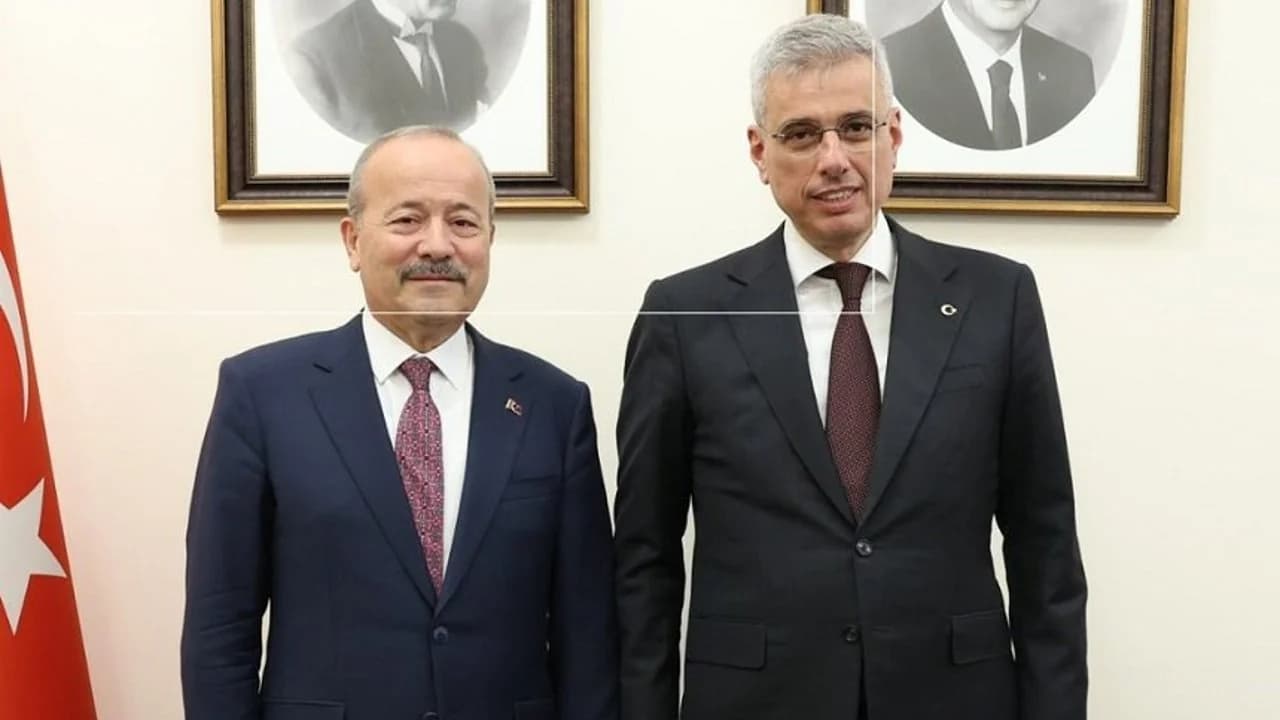 Bolvadin'in Beklediği Hastane Projesinde Düğmeye Basıldı: İnşaat Yeniden Başlıyor