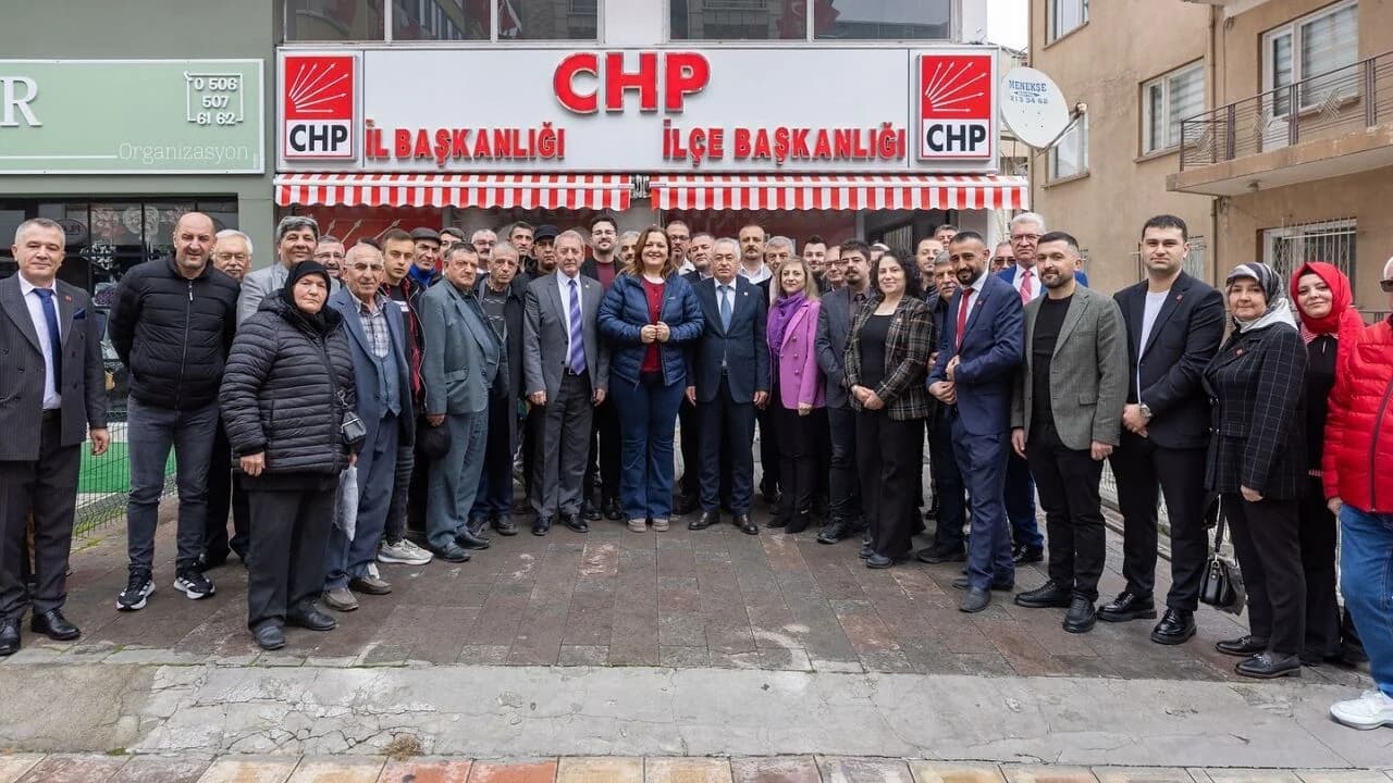 Afyonkarahisar Belediye Başkanı Burcu Köksal, Teşkilatla Bayramlaştı