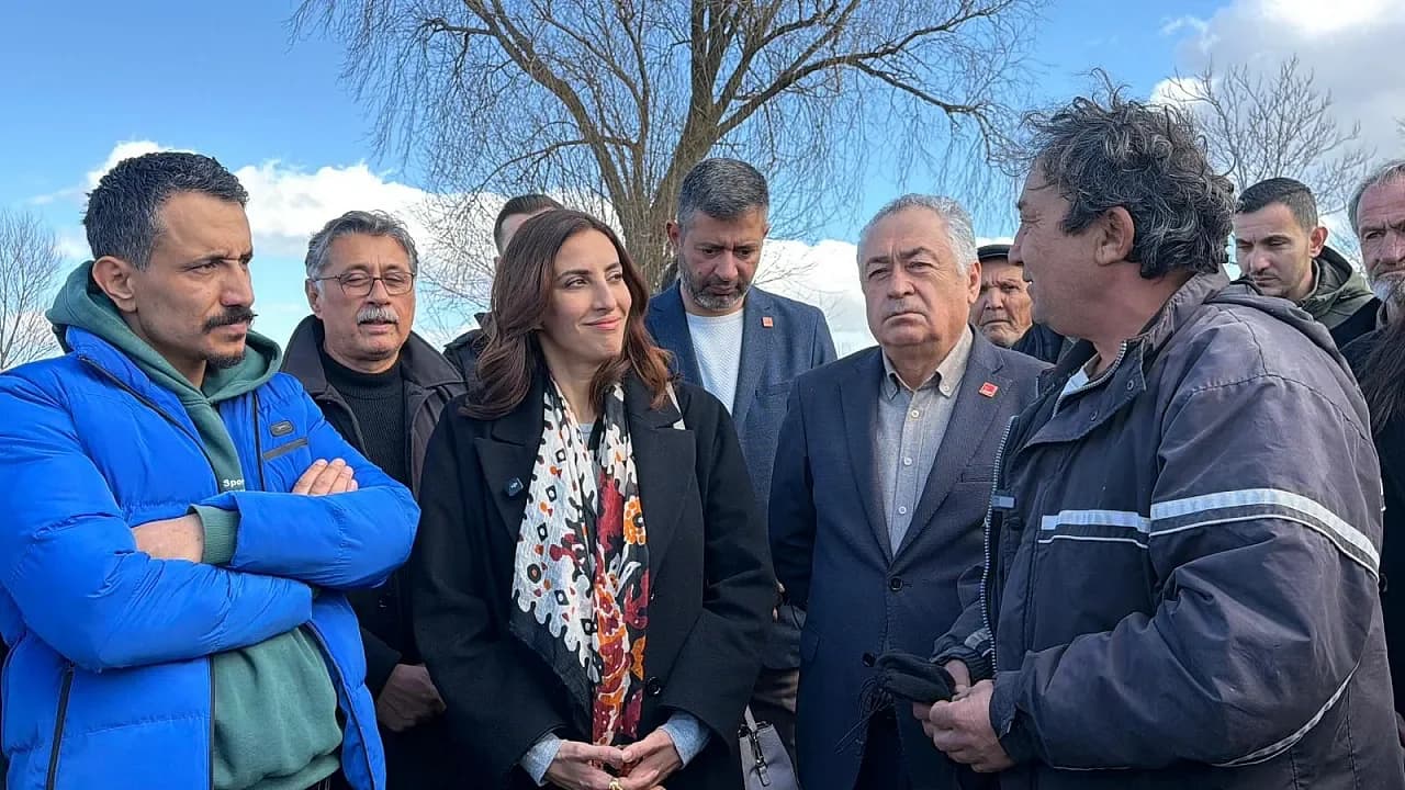 Eber Gölü İçin Kritik Uyarı: "Kuruyan Her Göl, Derinleşen Yoksulluk Demektir"