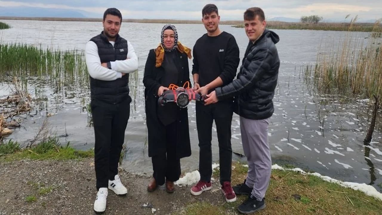 İklim Değişikliğine Karşı Yapay Zeka Hamlesi: Eber Gölü Sualtı Projesi TEKNOFEST'te İkinci Aşamada