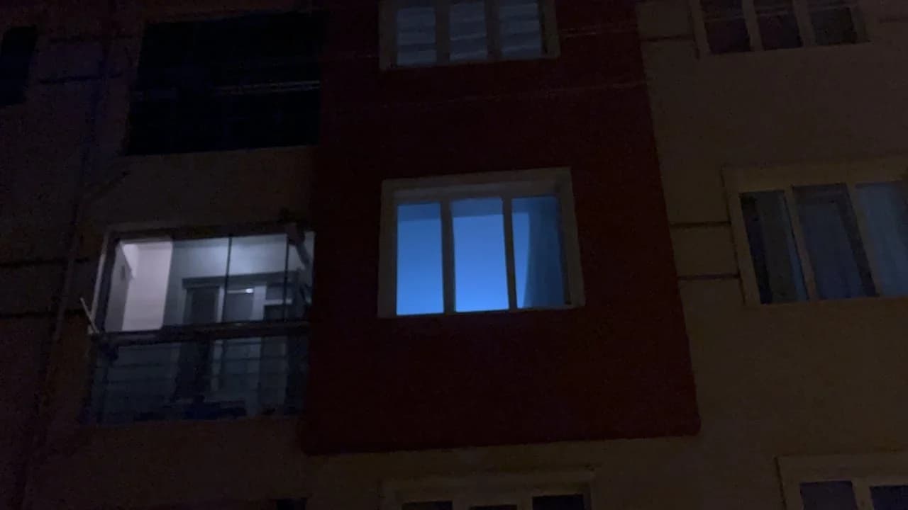 Eskişehir'de Şüpheli Ölüm: Kötü Koku İhbarıyla Girilen Dairede Erkek Cesedi Bulundu