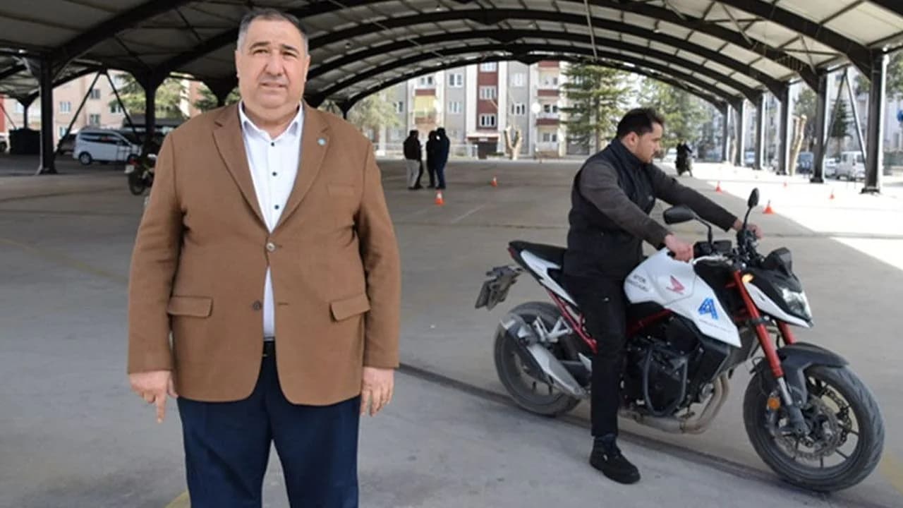 Gazi Mahallesi'ndeki Motor Pistine Gürültü Tepkisi: Mısırlıoğlu'ndan Yetkililere "Derhal Taşıyın" Çağrısı