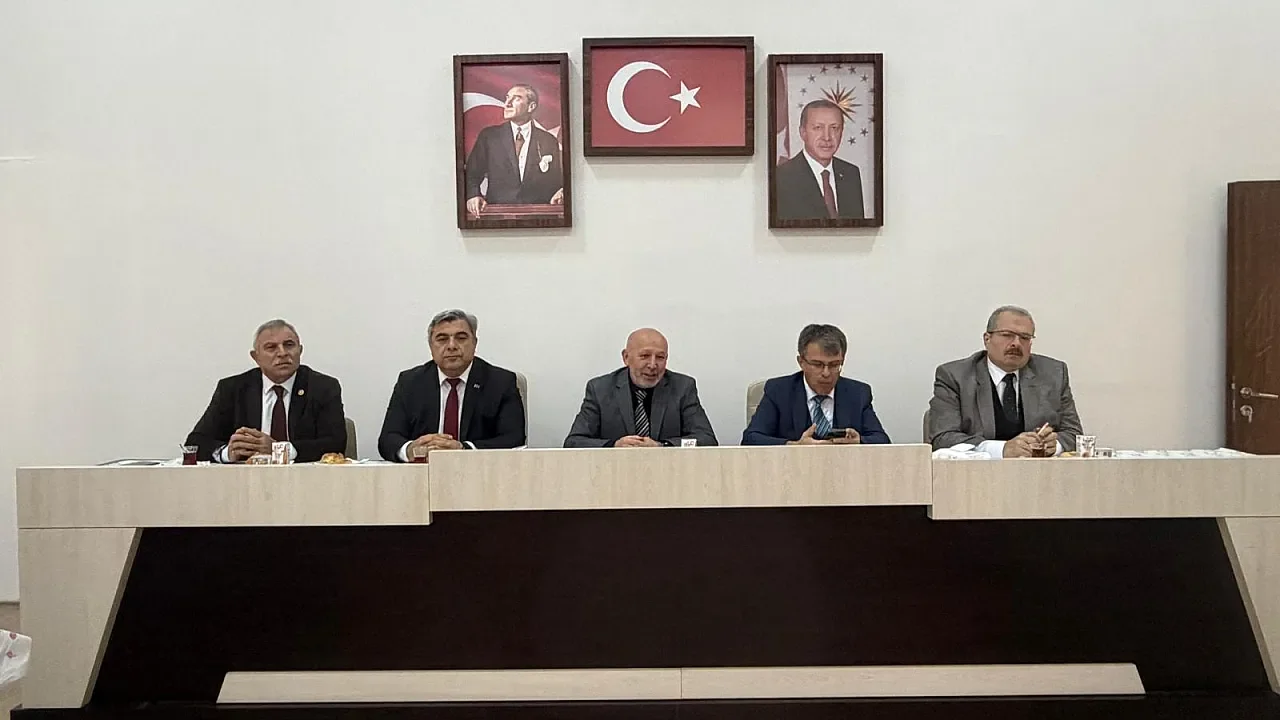 Liseli Gençler Yerel Demokrasiyi Yerinde Gözlemledi