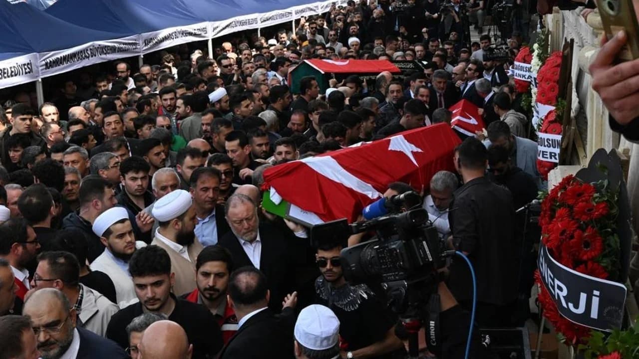 Kahramanmaraş'ta Okul Katliamı: 8 Öğrenci ve Onlara Siper Olan Öğretmen Hayatını Kaybetti