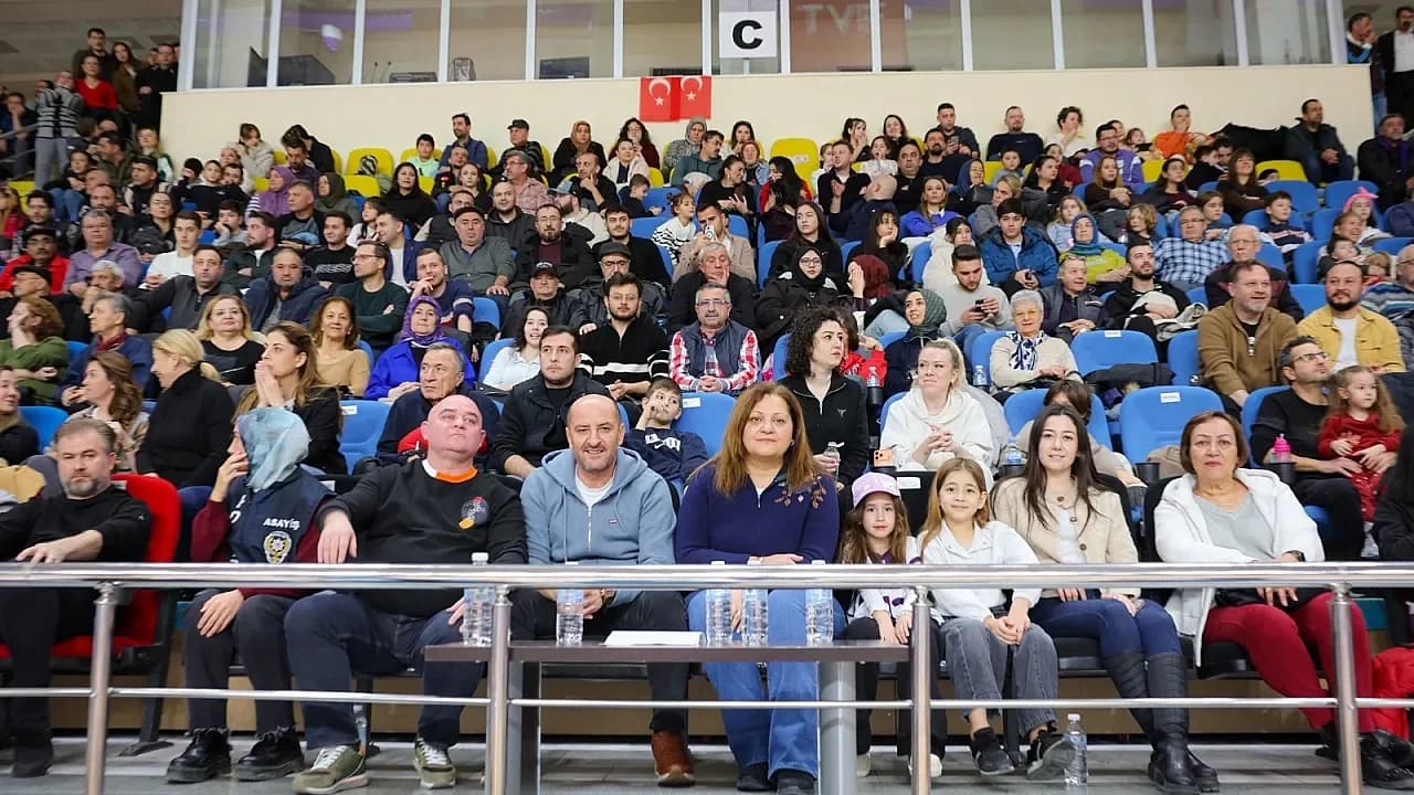 Afyon Belediye Yüntaş'tan Olaylı Maç Açıklaması: "Asıl Mağdur Olan Biziz"