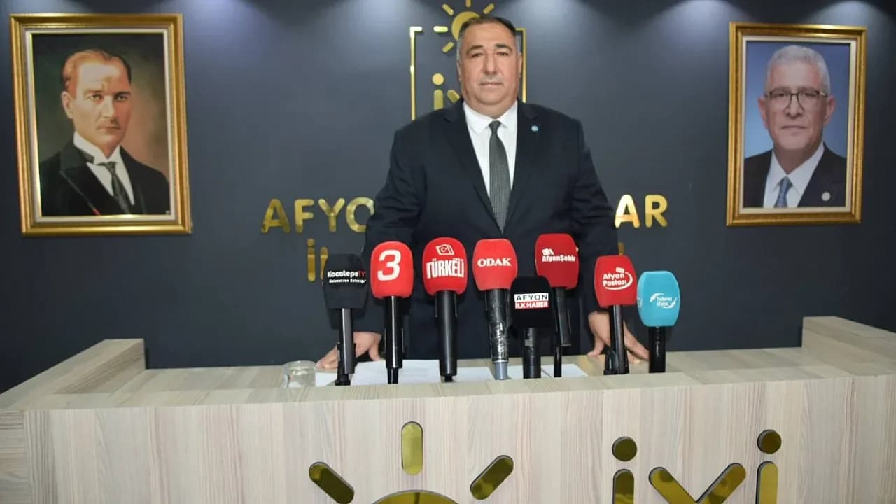 Mısırlıoğlu’ndan Sert ‘Zekât’ Çıkışı: Bu Sosyal Devlet Değil, Acizliğin İtirafıdır