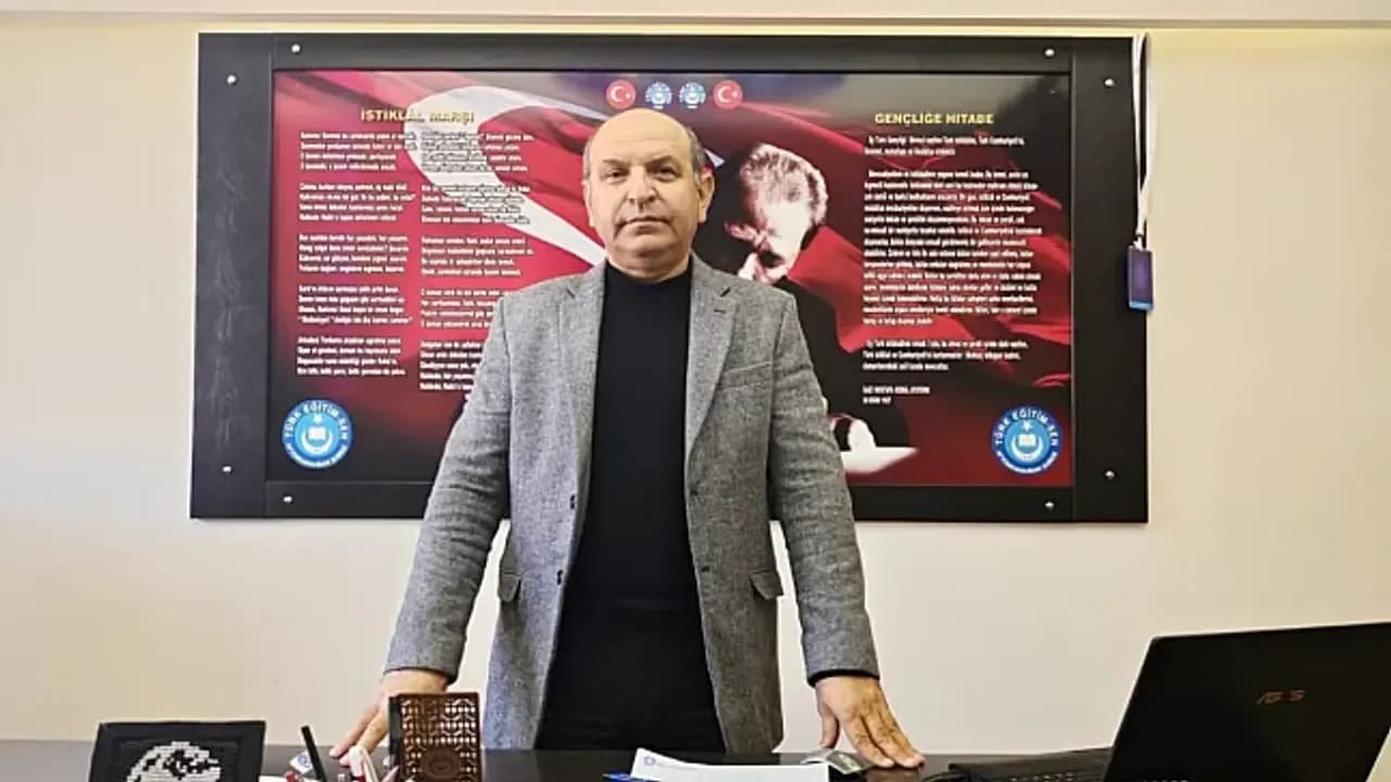 Eğitimcilerden Öfke Dolu Haykırış: "Öğretmenler Kurbanlık Koyun Değildir!"