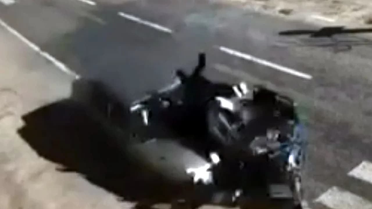 Dinar’da Yürek Yakan Kaza: Anne Hayatını Kaybetti, Oğlu Yaşam Mücadelesi Veriyor