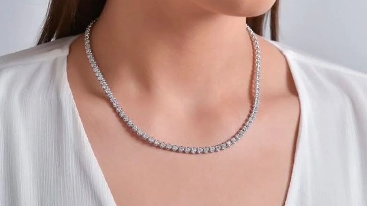 Modern ve Klasik Çizgileri Buluşturan Pırlanta Tasarımları İlgi Görüyor