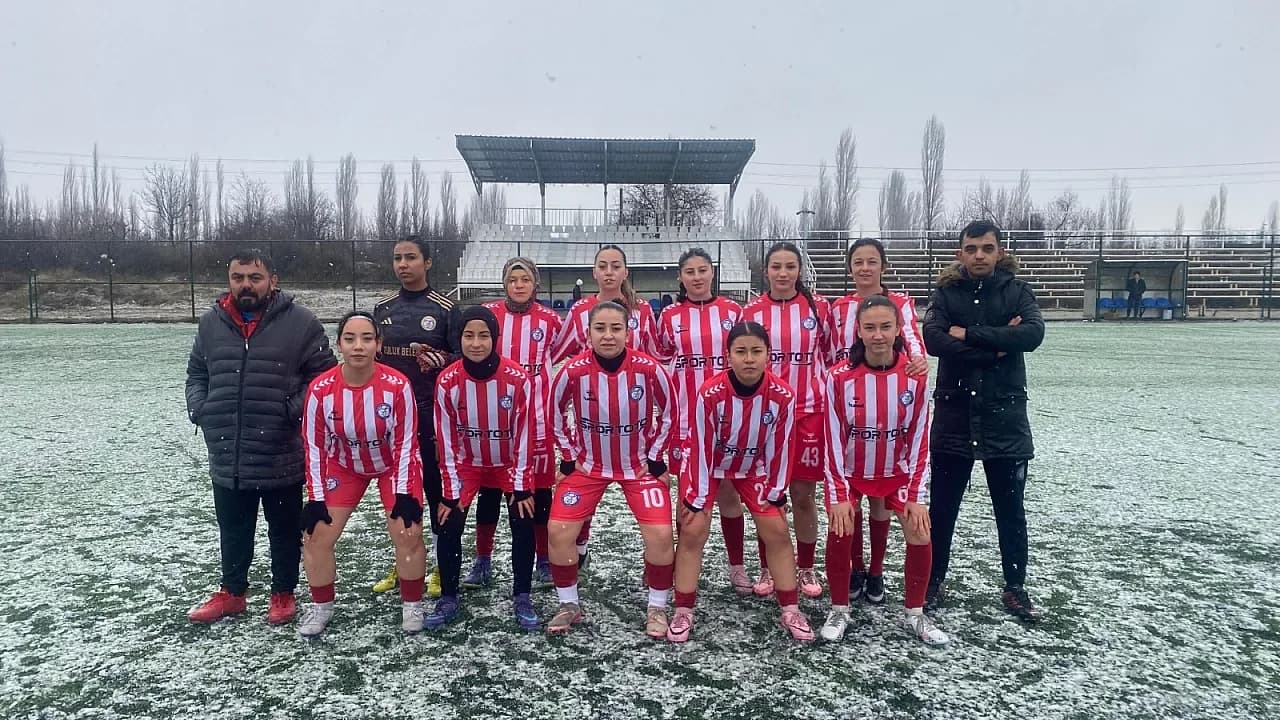 Taşoluk Belediyespor’un Gurur Günü: 4 Genç Yetenek Milli Takım Radarına Girdi