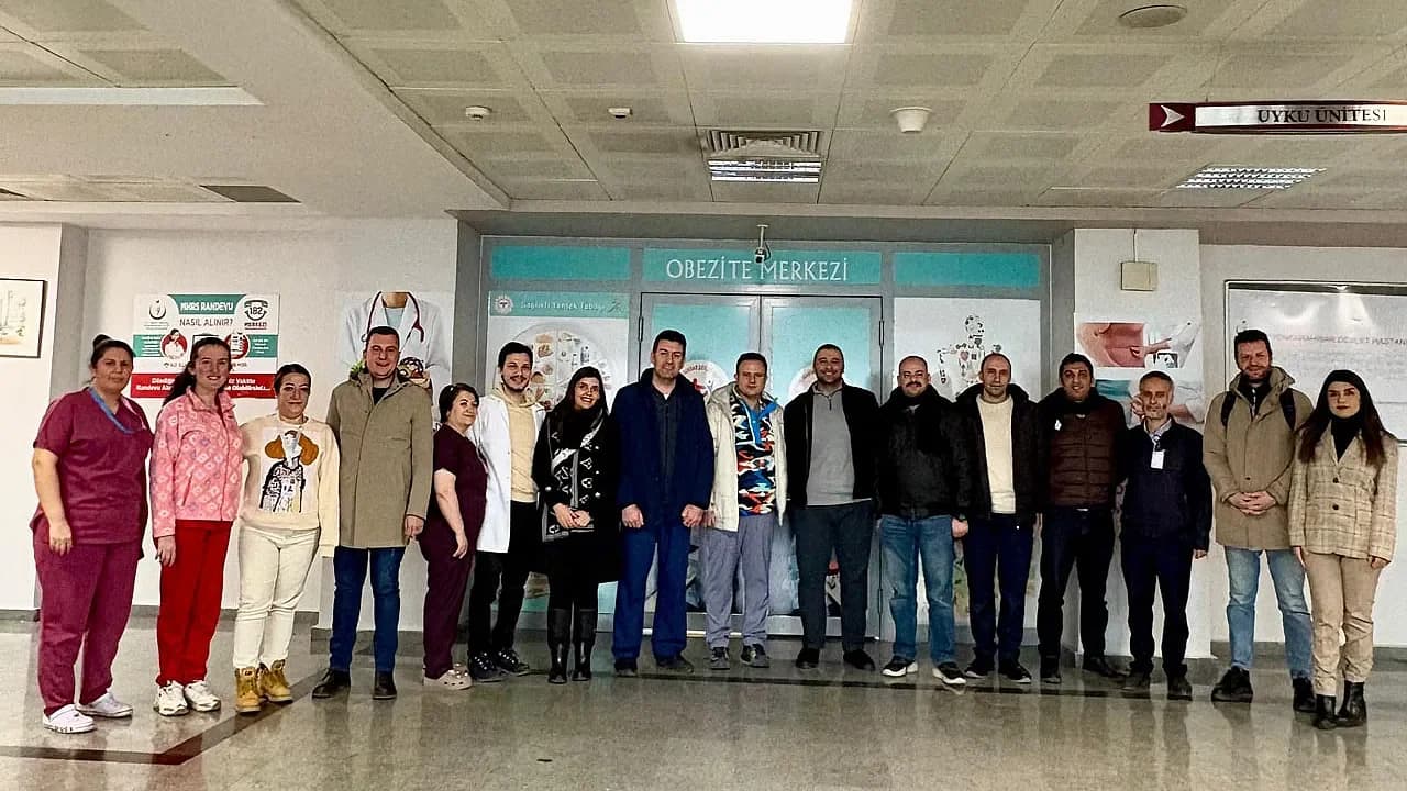 Afyonkarahisar Devlet Hastanesi’ne Uluslararası İlgi: Ürdünlü Cerrahlar Obezite Merkezini İnceledi