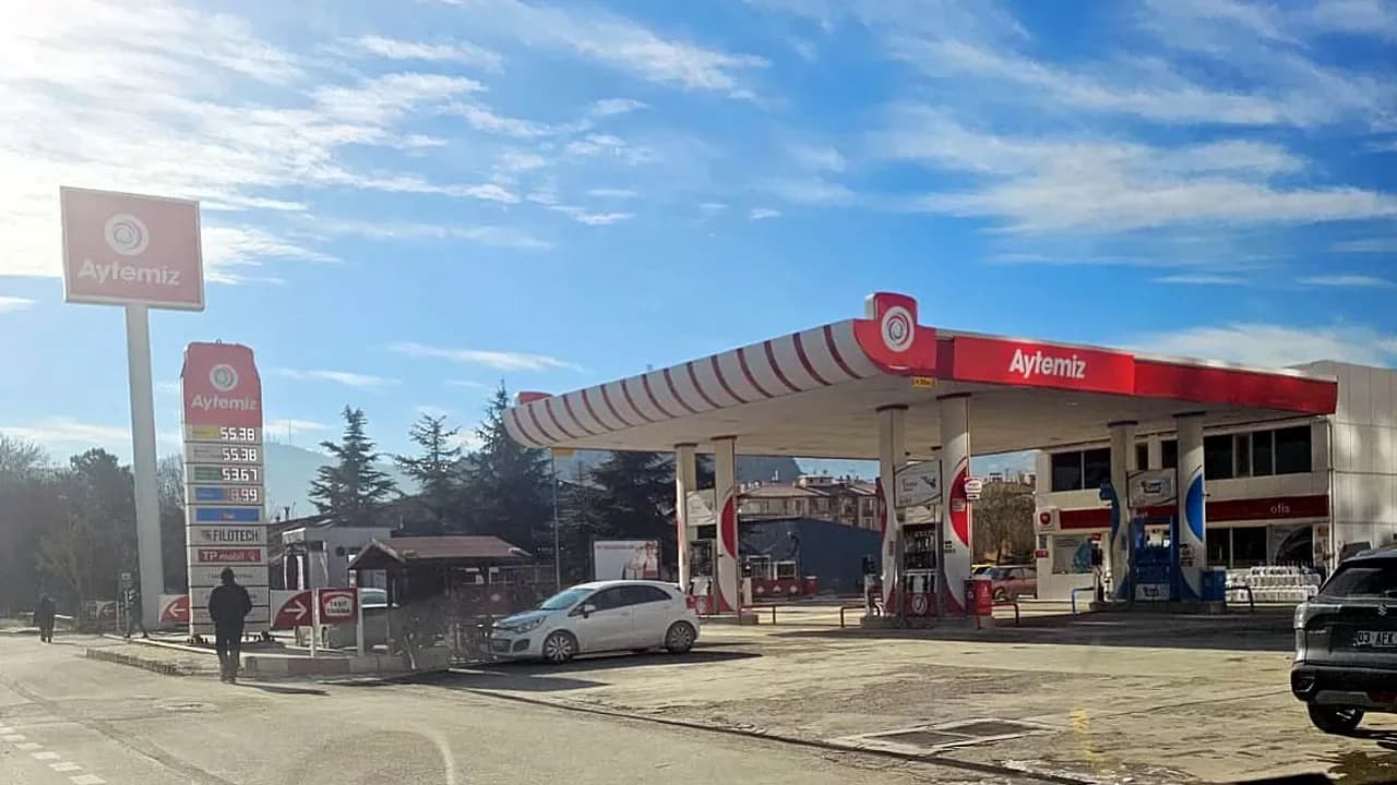 Afyonkarahisar’da Akaryakıt Düğümü Çözüldü: YÜNTAŞ İstasyonlarında Aytemiz Dönemi